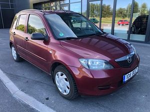 Mazda 2 1.4 59kw (4 foto / 9)