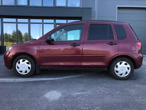 Mazda 2 1.4 59kw (5 foto / 9)