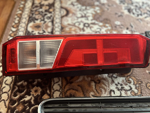 VW Crafter Tagumine Vasak Tuli (3 foto / 4)