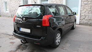 M/V Peugeot 5008 1,6 88kw 7 kohta (6 foto / 10)