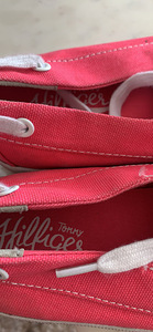Tommy Hilfiger tennised,33 (4 foto / 4)