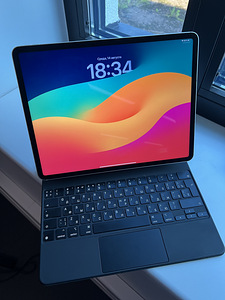 Apple iPad Pro 12,9 2021 (128 GB) WiFi + Cellular (1 foto / 4)