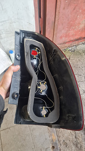 Tagumine vasak latern Toyota Land Cruiser 120 (3 foto / 3)