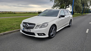 Mercedes-Benz E250CDI 4MATIC 150KW S212 (1 foto / 15)