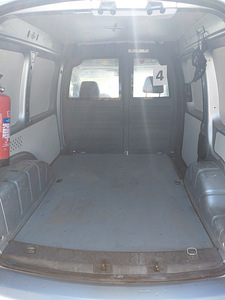 VW CADDY 1,6TDI 75KW DSG7 (7 foto / 8)