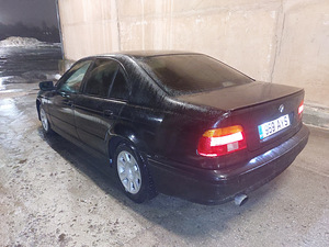 BMW 525 120KW Facelift atm 2003a (4 foto / 7)