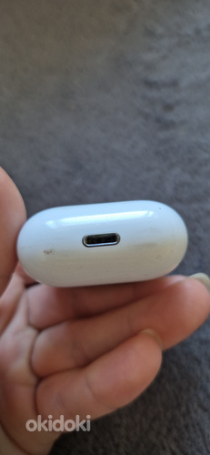 Наушники Apple первого поколения