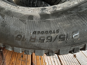 Michelin X-ice North 3 215/65/R16 (2 foto / 4)