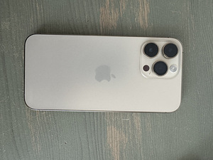 iPhone 14 Pro Max 128Gb (3 foto / 6)