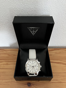 Guess часы (U10618G2) (1 фото из 2)