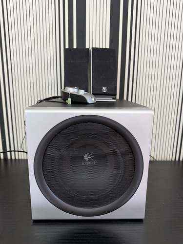 Logitech Z-2300