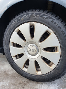 Audi valuveljed + talverehvid (205/55R16) 4tk (2 foto / 4)