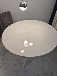 Laiendatav laud, valge läige. (2 foto / 3)