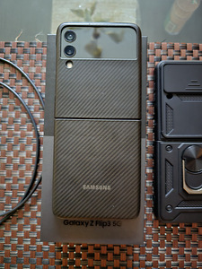 Samsung Flip3 128gb (2 foto / 2)