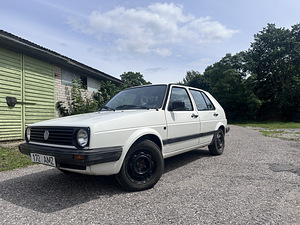 Müüa VW Golf 2 (1989, valge, 4-ukseline)