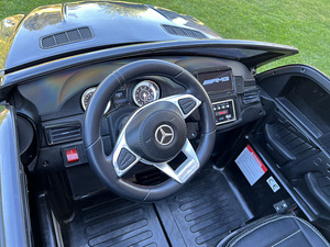 Laste elektriauto Mercedes-Benz GLS63 AMG (5 foto / 10)