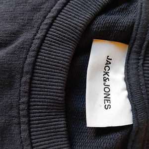 Meeste kampusun Tommy Hilfiger,Guees,Gamel Activ (6 foto / 9)