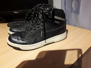Кроссовки Puma (2 фото из 2)