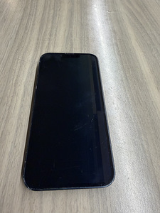 iPhone 13 128GB (2 foto / 3)