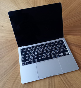 MACBOOK AIR 13" 512GB nagu uus (4 foto / 5)