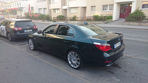 BMW 545i 4.4 245kW (2 foto / 9)