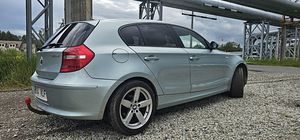 BMW 116d (5 foto / 11)
