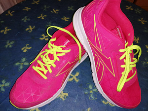 Reebok uus suuruseta tossud 42 (2 foto / 4)