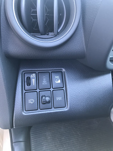 Toyota Rav4 2.2 diesel , automat (8 foto / 15)
