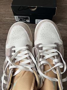 AIR JORDAN 1 LOW SE CRAFT (9 foto / 10)