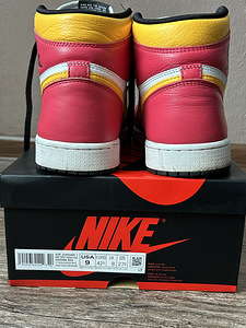 AIR JORDAN 1 RETRO HIGH OG (7 foto / 10)