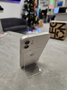 Apple iphone 12 64GB white (4 foto / 5)