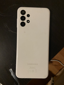 Samsung Galaxy A13 (4 фото из 5)