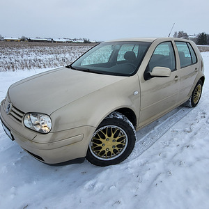 VW Golf 1,6 75kW ATM PACIFIC (4 foto / 15)