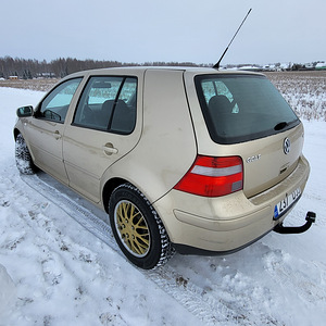 VW Golf 1,6 75kW ATM PACIFIC (5 foto / 15)