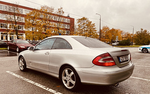 Mercedes Benz CLK200 avantgarde 120kw (6 foto / 9)