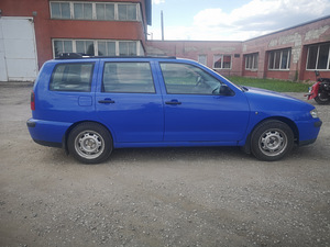 SEAT CORDOBA VARIO (5 foto / 9)