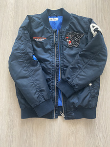 Куртка мальчику, 122р (2 фото из 2)