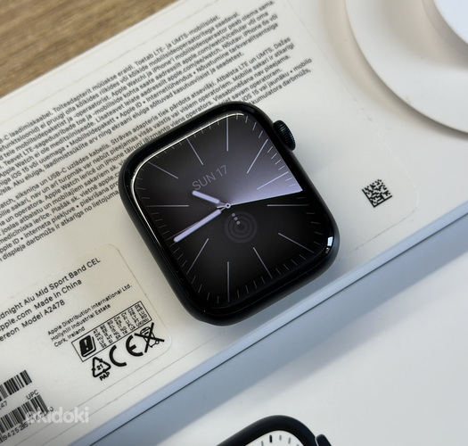 Apple Watch 7 45 мм LTE Midnight 100% батарея (фото #2)
