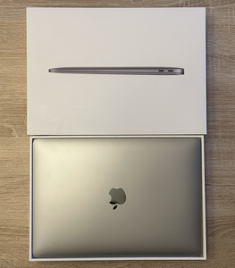 Apple MacBook Air 13" M1 8/256GB uus. Cycle Count 1