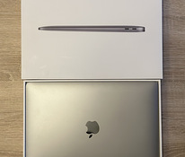 Apple MacBook Air 13" M1 8/256GB новый. Количество цикло