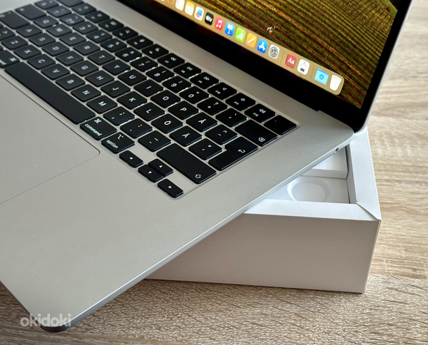 Apple Macbook Air 15 M2 8/256GB SWE как новый, гарантия! (фото #8)