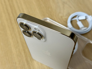 Apple iPhone 13 Pro Max 256GB Gold, v heas korras! (5 foto / 10)