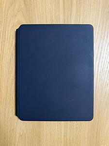 Apple iPad 12.9 Magic Keyboard ENG/Rus (1 foto / 4)