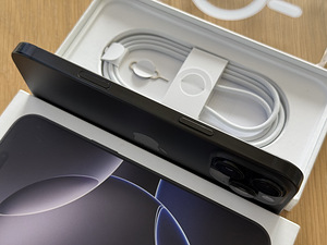 Apple iPhone 16 Pro Max Black Ti 256GB uueväärne! Garantii (3 foto / 8)
