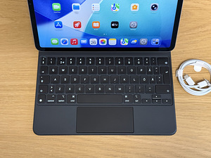 Apple iPad Pro 11 4-th gen M2 128GB WiFi uueväärne. (8 foto / 9)