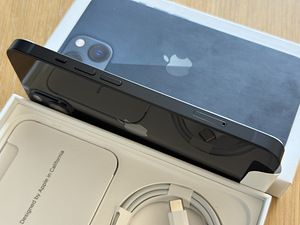 Apple iPhone 13 Midnight 128GB как новый! Аккумулятор 100%, (2 фото из 8)