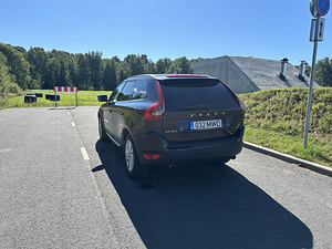 Volvo xc60 D5 (5 foto / 9)