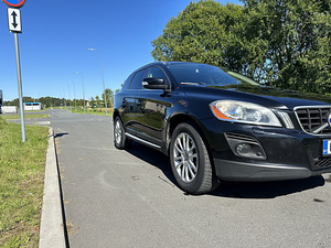 Volvo xc60 D5 (8 foto / 9)
