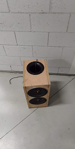 Impact series 37 10" 400rms + kast (1 foto / 2)
