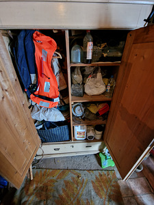 Antiikne puidust riidekapp (2 foto / 2)